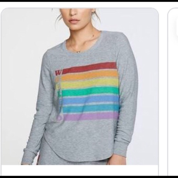Chaser Weekend sweatshirt, rainbow, size ex small - Picture 1 of 7